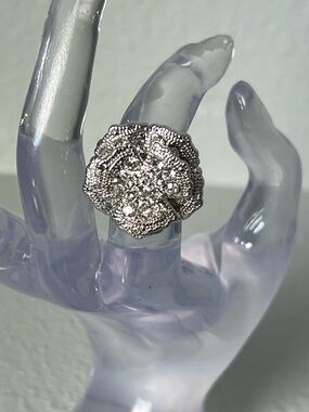 Banana Republic Silver Floral Crystal Cluster Ring